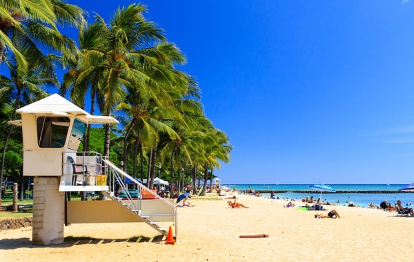 Pláž u města Honolulu