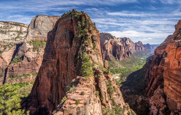 Angels Landing v NP Zion v americkém Utahu