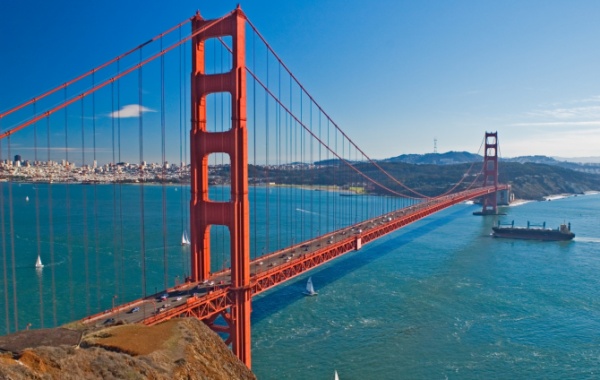 Golden Gate Bridge - oranžový most v San Franciscu
