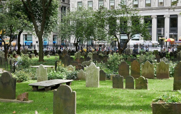 Hřbitov mezi mrakodrapy v New York City