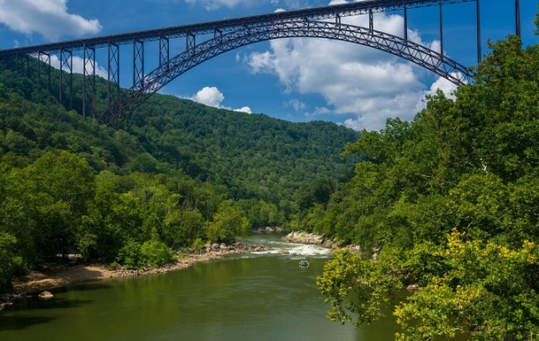 Most přes New River Gorge v Západní Virginii