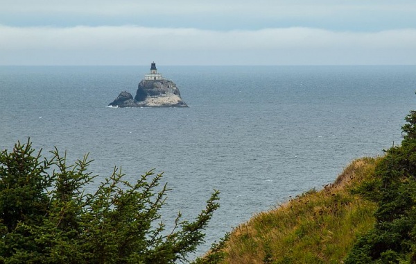 Maják na Tillamook Rock v Oregonu