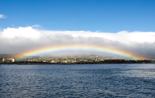 Andělská zář svítí nad Honolulu