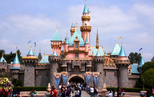 Disneyland v Anaheimu - zámek Sněhurky