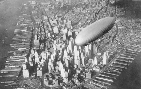 Manhattan Zeppelin