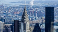 Chrysler Building v NY je 9. nejvyšší stavbou v USA.