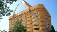 Budova ve tvaru nákupního košíku v Ohiu