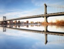 Manhattanský most není jen &quot;ten vedle Brooklyn Bridge&quot;