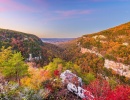 Cloudland Canyon září barvami