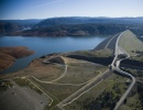 Oroville, Kalifornie - největší sypaná přehrada v USA 